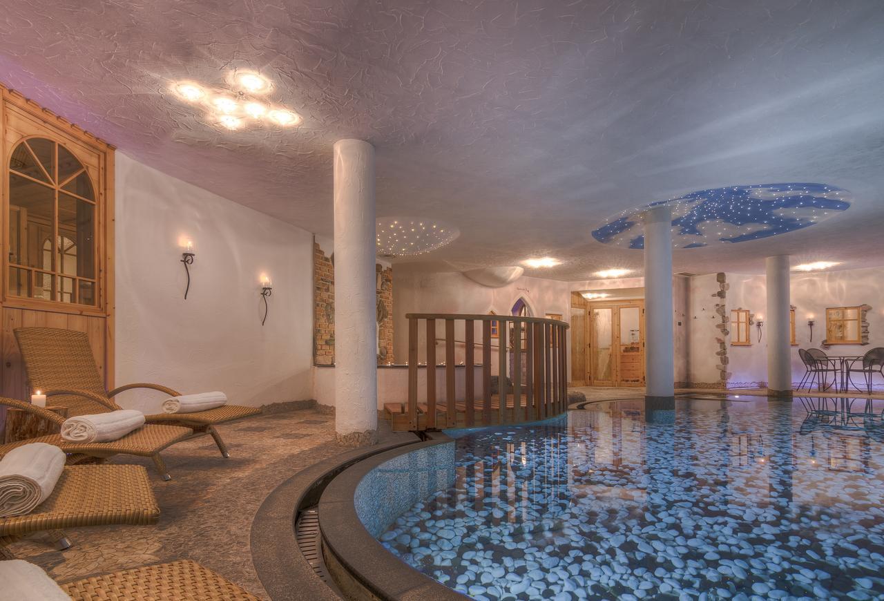 Hotel Madonnina Resort And Wellness Soraga Εξωτερικό φωτογραφία