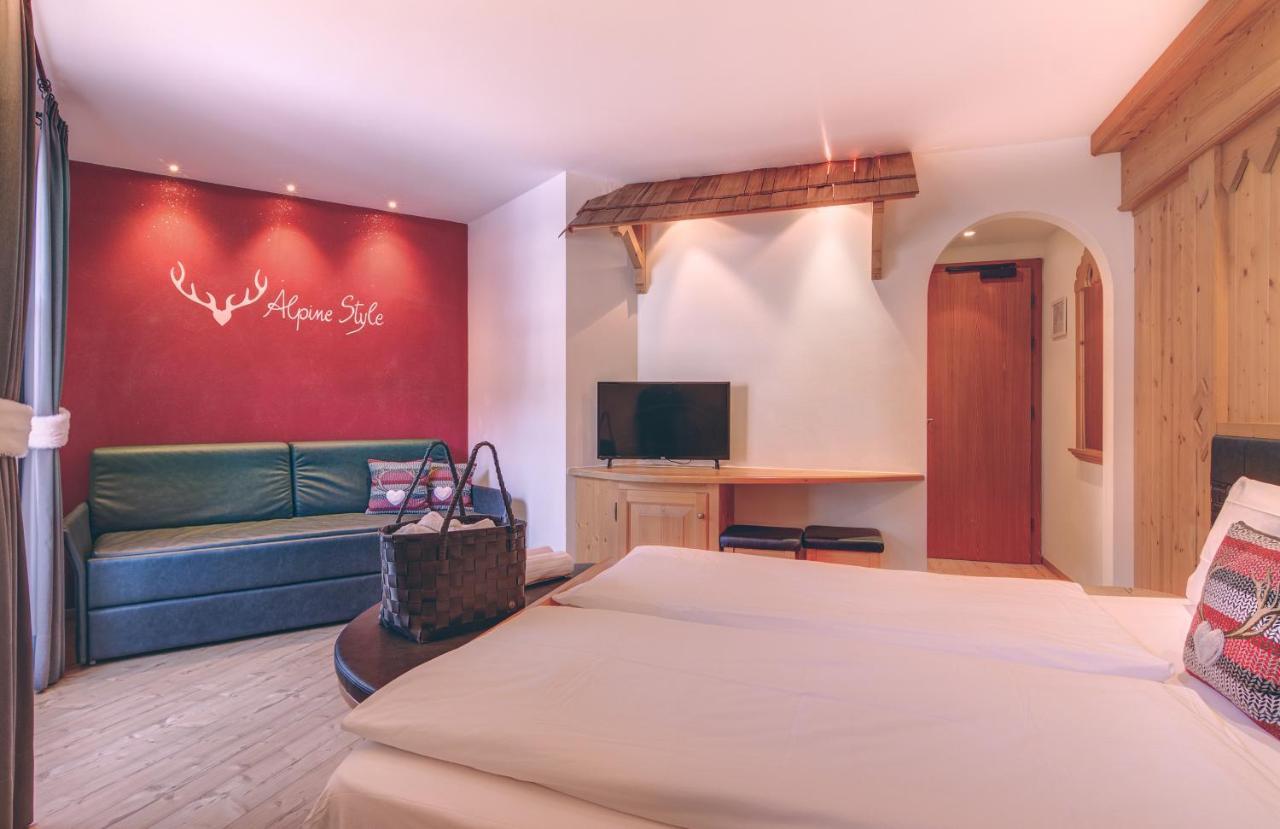 Hotel Madonnina Resort And Wellness Soraga Εξωτερικό φωτογραφία